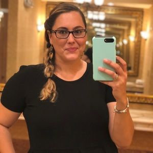 Meet your Posher, Mandy